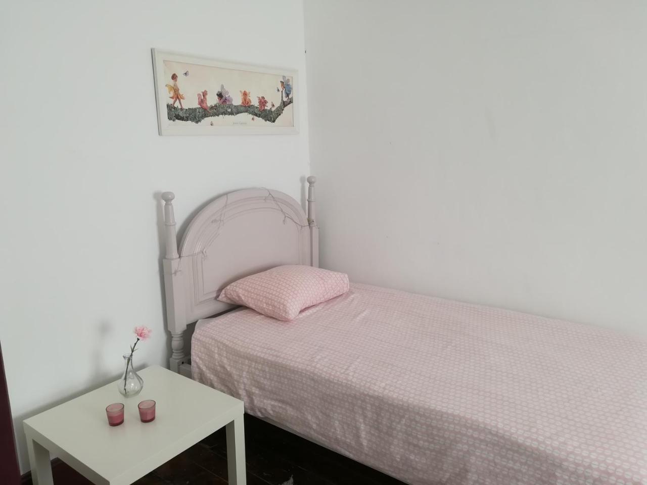 بيت شباب Pb4 House براغا المظهر الخارجي الصورة