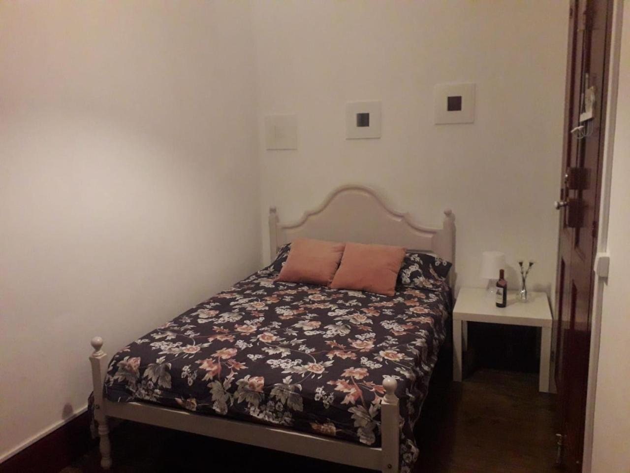 بيت شباب Pb4 House براغا المظهر الخارجي الصورة